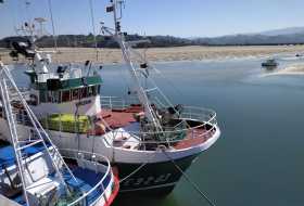 barcos en san vicente de la barquera