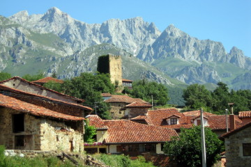 Mogrovejo, Pueblo de Cantabria 2017