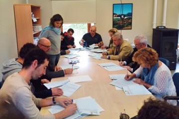 El grupo de Acción Local Saja Nansa firma 13 nuevos proyectos financiados por LEADER en la comarca