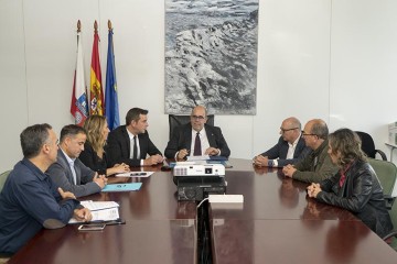 Los Grupos de Acción Local del sector pesquero firman convenios con el Gobierno de Cantabria